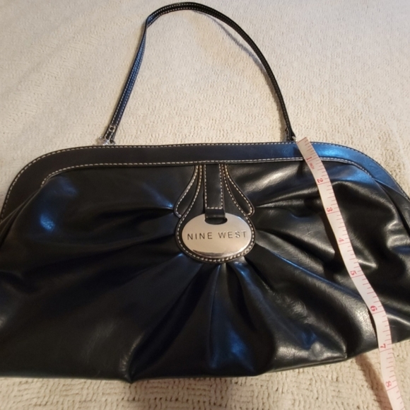 NWOT Nine West black purse. - Picture 6 of 6